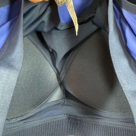 Crane Sport Bra Padded Wireless Size Large 38B/C - Picture 6 of 6